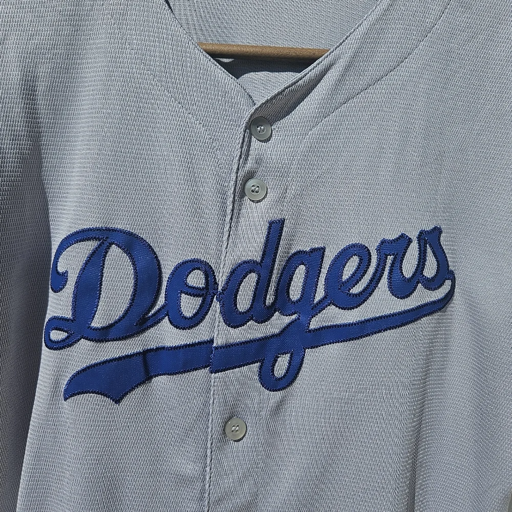 Youth Majestic LA Dodgers Kershaw Gray Button-Up Jersey Youth XL - Picture 3 of 9